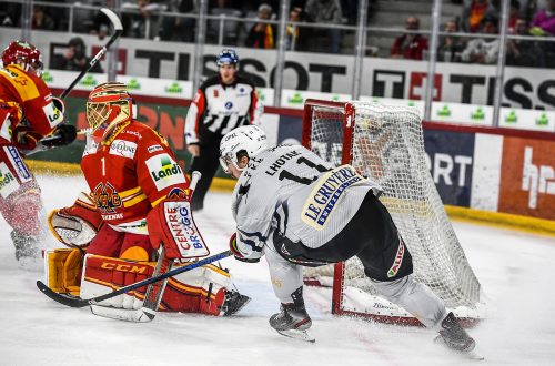 _DSC8732_worked_UM-1_small